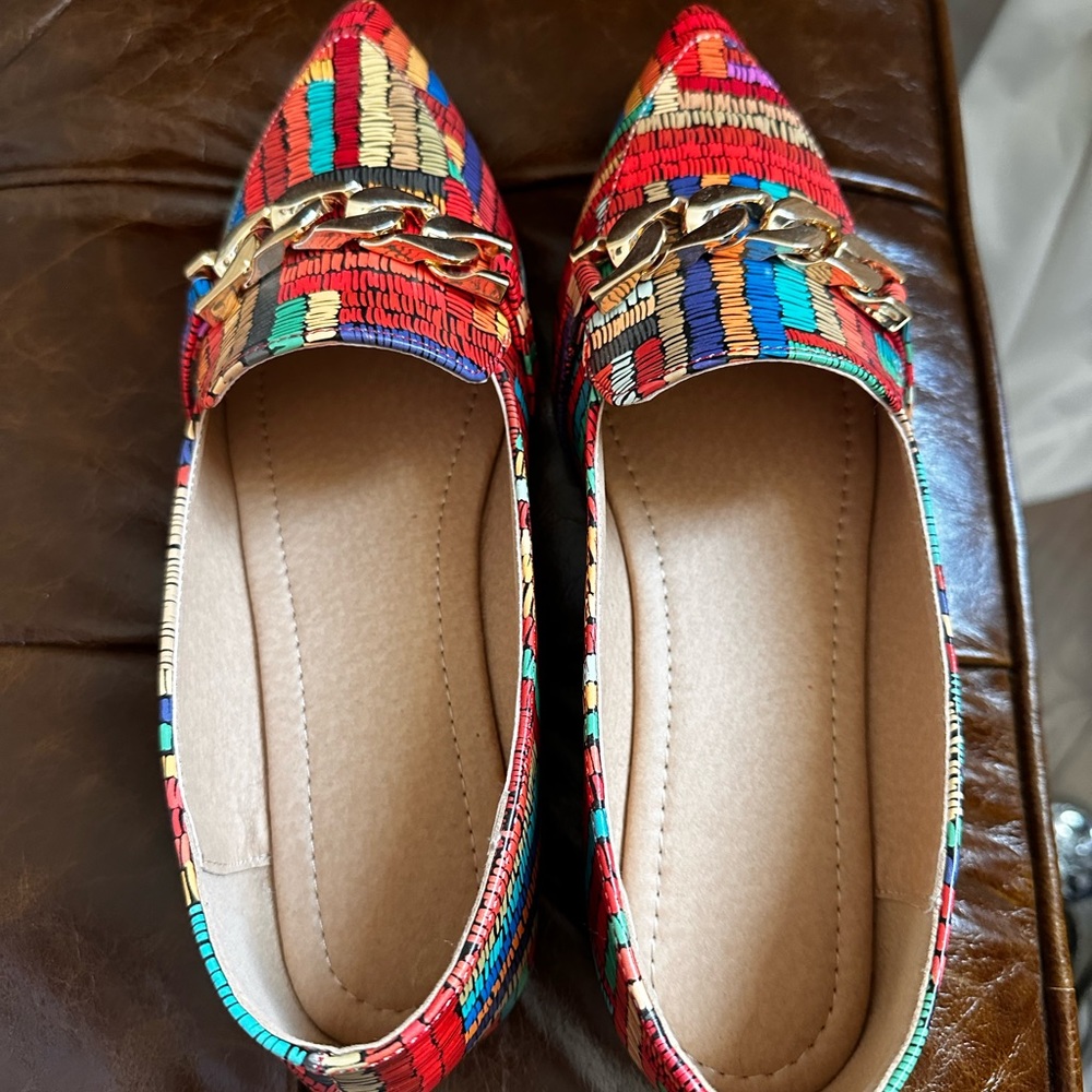 New - multicolor beautiful flat shoes